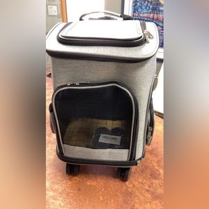 Pet Rolling Backpack Carrier for Travel Cat or Small Dog Brand New Extra Wheels